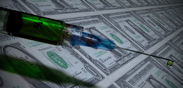 how-much-does-a-dental-cleaning-cost-in-640x480-3259300.jpeg